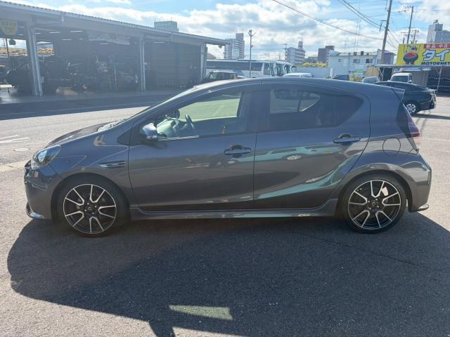 Ref:AUX-24379911 TOYOTA AQUA 2017 12 Ref:AUX-24379911 TOYOTA AQUA 2017 - Image 12