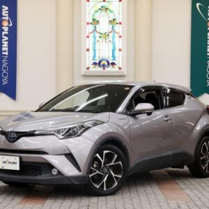 2017 Toyota C-Hr silver hybrid used car Japan export