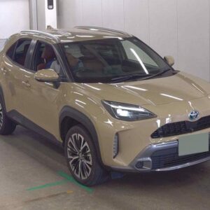 2024 Toyota Yaris Cross yellow gasoline used car Japan export