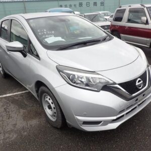 2019 Nissan Note silver gasoline used car Japan export