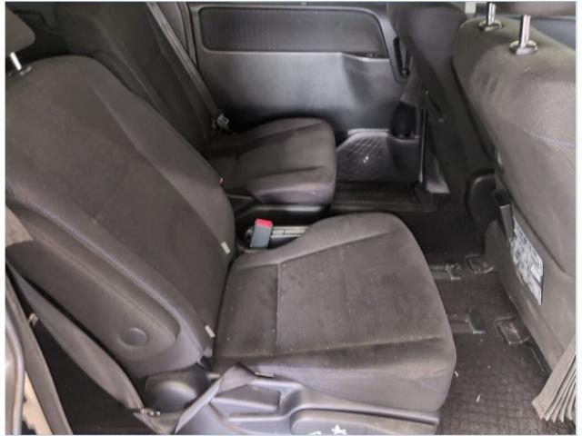 Ref:AUX-24390863 TOYOTA VOXY 2015 4 Ref:AUX-24390863 TOYOTA VOXY 2015 - Image 4