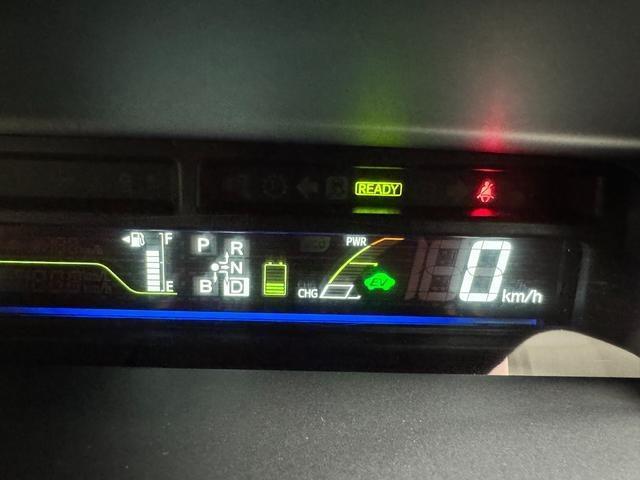 Ref:AUX-24395512 TOYOTA PRIUS ALPHA 2013 14 Ref:AUX-24395512 TOYOTA PRIUS ALPHA 2013 - Image 14