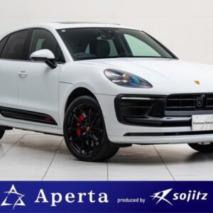 2023 Porsche Macan white gasoline used car Japan export