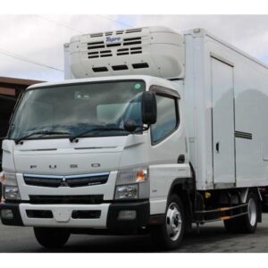 2017 Mitsubishi Fuso Canter white diesel used car Japan export