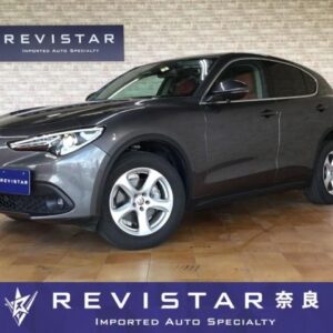 2021 Alfa Romeo Stelvio gray diesel used car Japan export