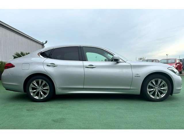 Ref:AUX-24404235 NISSAN FUGA HYBRID 2011 19 Ref:AUX-24404235 NISSAN FUGA HYBRID 2011 - Image 19