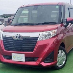 2017 Toyota Roomy red gasoline used car Japan export