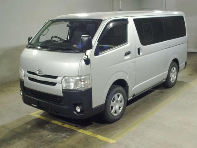 Ref:AUX-24406321 TOYOTA HIACE VAN 2016 1 2016 Toyota Hiace Van silver diesel used car Japan export