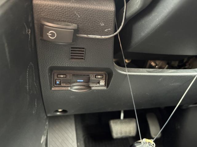 Ref:AUX-24411041 TOYOTA NOAH 2022 15 Ref:AUX-24411041 TOYOTA NOAH 2022 - Image 15