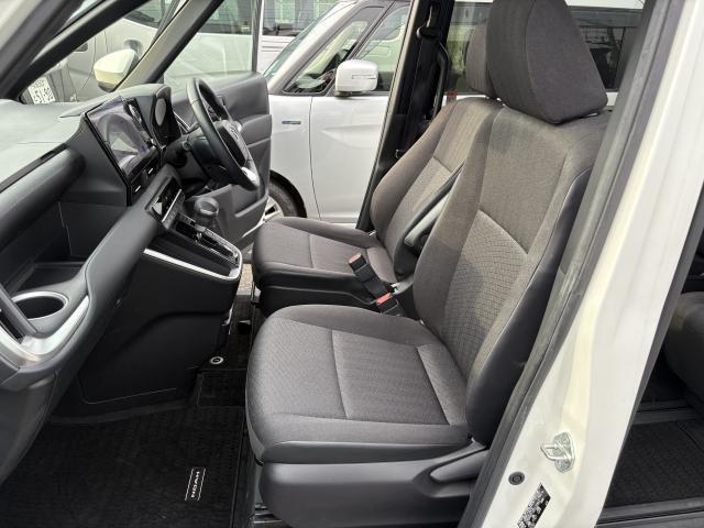 Ref:AUX-24411041 TOYOTA NOAH 2022 9 Ref:AUX-24411041 TOYOTA NOAH 2022 - Image 9
