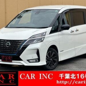 2022 Nissan Serena gray hybrid used car Japan export