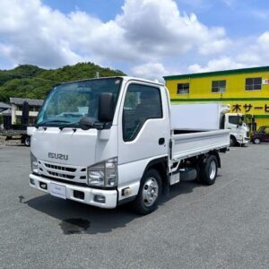 2016 Isuzu Elf Truck white diesel used car Japan export