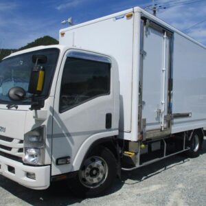 2020 Isuzu Elf Truck white diesel used car Japan export