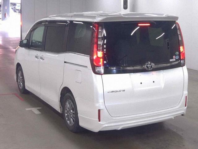 Ref:AUX-24426326 TOYOTA ESQUIRE 2016 2 Ref:AUX-24426326 TOYOTA ESQUIRE 2016 - Image 2