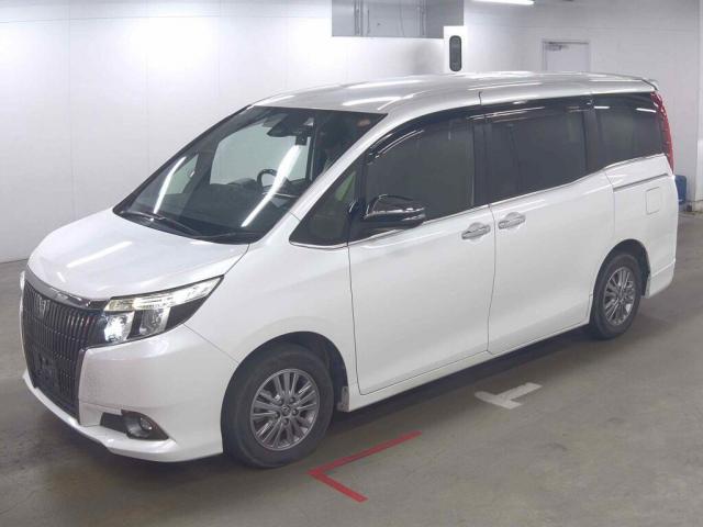 Ref:AUX-24426326 TOYOTA ESQUIRE 2016 5 Ref:AUX-24426326 TOYOTA ESQUIRE 2016 - Image 5