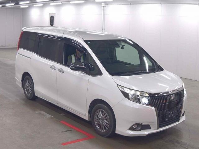Ref:AUX-24426326 TOYOTA ESQUIRE 2016 1 2016 Toyota Esquire pearl gasoline used car Japan export
