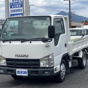 2010 Isuzu Elf Truck white diesel used car Japan export