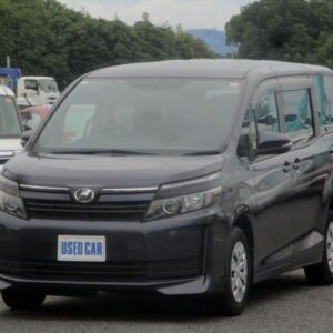 2014 Toyota Voxy purple gasoline used car Japan export