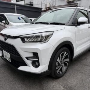 2025 Toyota Raize pearl gasoline used car Japan export