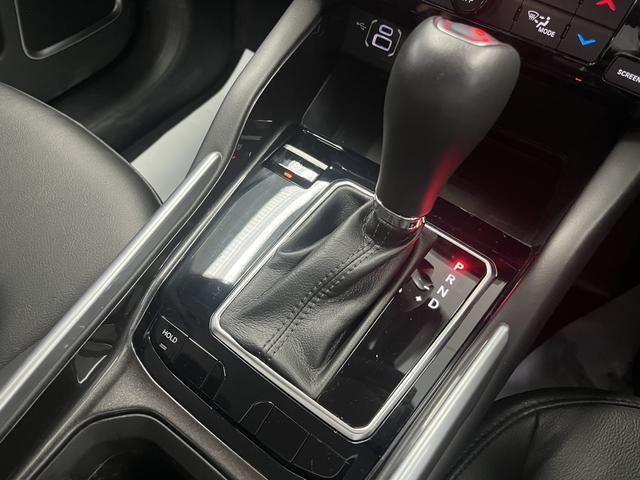 Ref:AUX-24437787 CHRYSLER JEEP JEEP COMMANDER 2023 12 Ref:AUX-24437787 CHRYSLER JEEP JEEP COMMANDER 2023 - Image 12