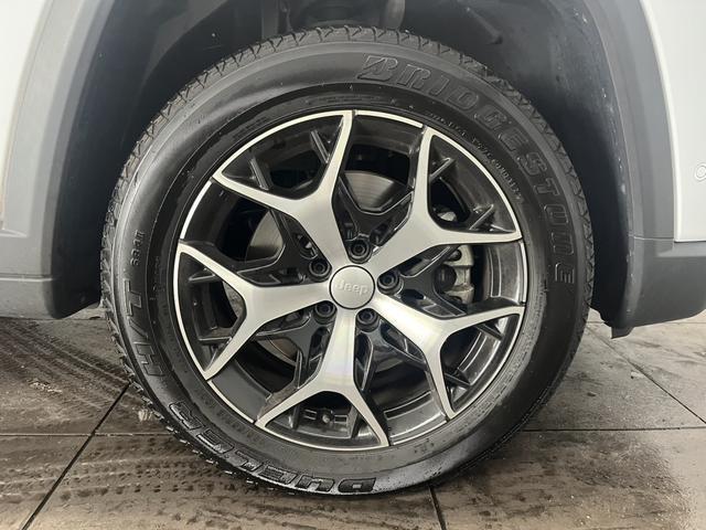 Ref:AUX-24437787 CHRYSLER JEEP JEEP COMMANDER 2023 15 Ref:AUX-24437787 CHRYSLER JEEP JEEP COMMANDER 2023 - Image 15