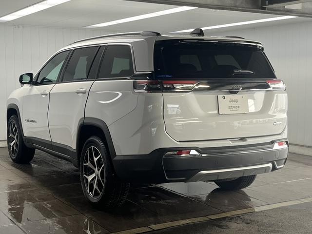 Ref:AUX-24437787 CHRYSLER JEEP JEEP COMMANDER 2023 3 Ref:AUX-24437787 CHRYSLER JEEP JEEP COMMANDER 2023 - Image 3