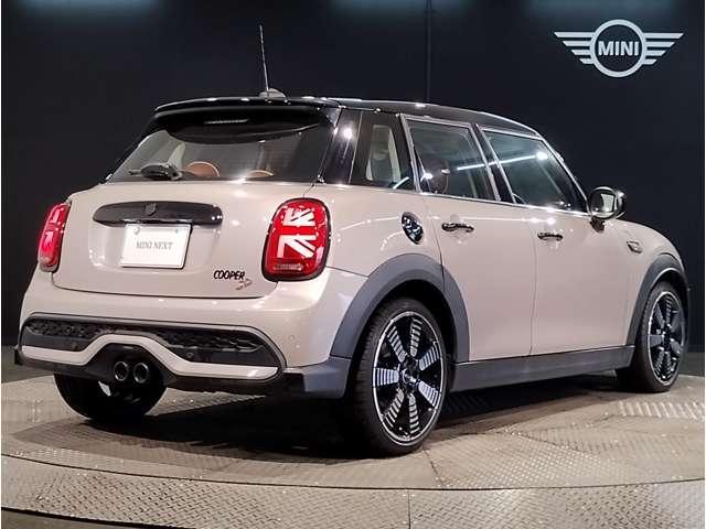Ref:AUX-24438633 MINI MINI 2022 3 Ref:AUX-24438633 MINI MINI 2022 - Image 3