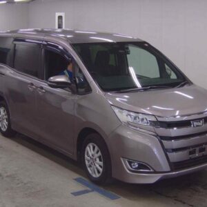 2021 Toyota Noah tea gasoline used car Japan export