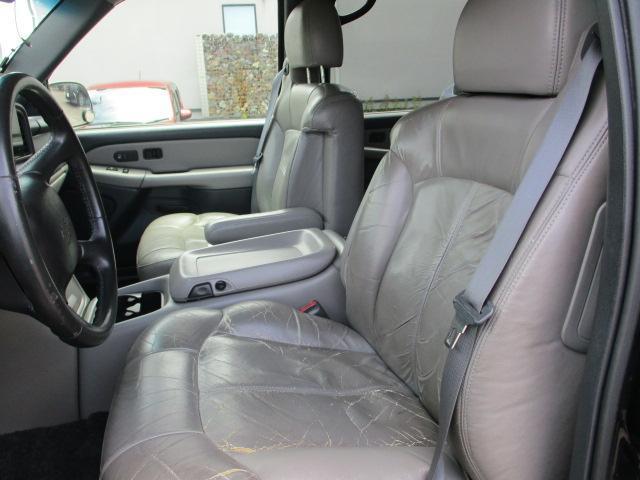 Ref:AUX-24441334 CHEVROLET CHEVROLET TAHOE 2001 6 Ref:AUX-24441334 CHEVROLET CHEVROLET TAHOE 2001 - Image 6