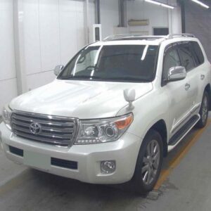2015 Toyota Land Cruiser pearl gasoline used car Japan export
