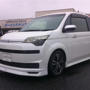 2017 Toyota Spade pearl gasoline used car Japan export