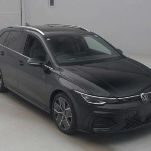 2025 Volkswagen Golf Variant black diesel used car Japan export