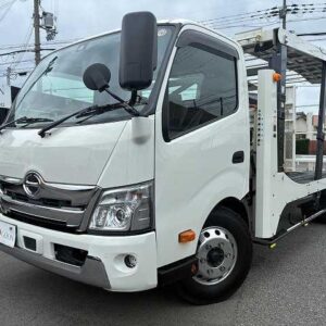 2023 Hino Dutro white diesel used car Japan export