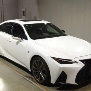2020 Lexus Is pearl gasoline used car Japan export