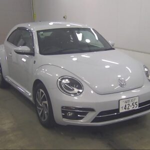 2018 Volkswagen The Beetle white gasoline used car Japan export