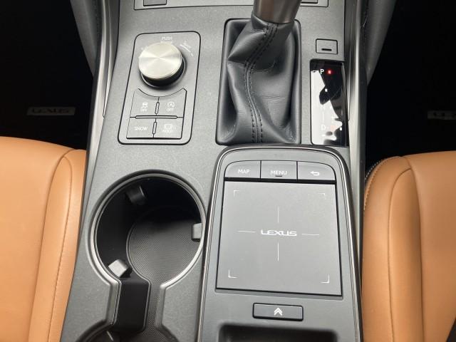 Ref:AUX-24462251 LEXUS IS 2021 12 Ref:AUX-24462251 LEXUS IS 2021 - Image 12
