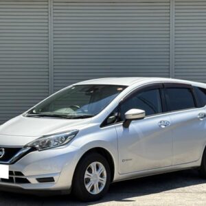 2017 Nissan Note silver hybrid used car Japan export