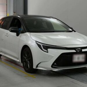 2023 Toyota Corolla Touring pearl gasoline used car Japan export