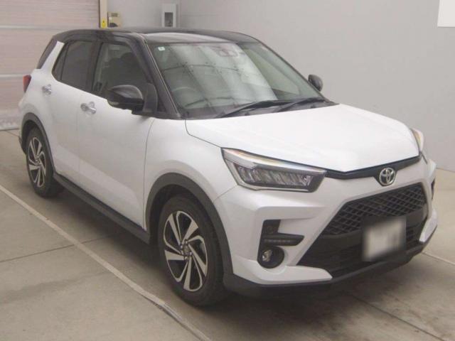 Ref:AUX-24481079 TOYOTA RAIZE 2020 1 2020 Toyota Raize pearl gasoline used car Japan export