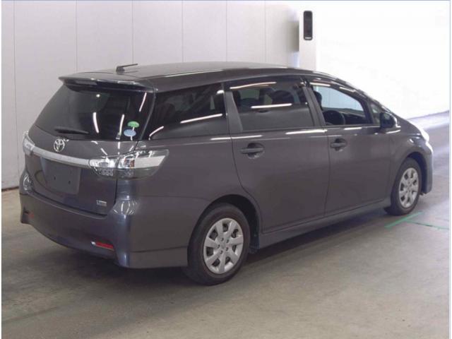 Ref:AUX-24481138 TOYOTA WISH 2013 6 Ref:AUX-24481138 TOYOTA WISH 2013 - Image 6