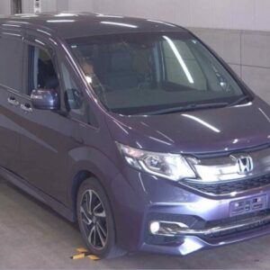 2017 Honda Stepwagon Spada purple gasoline used car Japan export