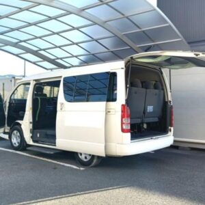 2013 Toyota Hiace Wagon white gasoline used car Japan export