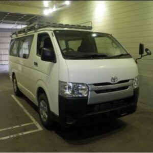 2018 Toyota Hiace Van white diesel used car Japan export