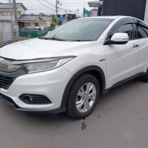 2018 Honda Vezel pearl gasoline used car Japan export
