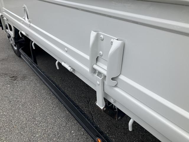Ref:AUX-24501499 ISUZU ELF TRUCK 2018 13 Ref:AUX-24501499 ISUZU ELF TRUCK 2018 - Image 13
