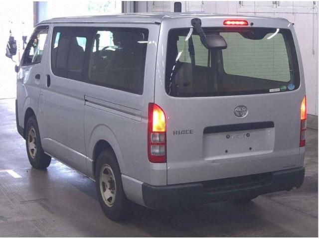 Ref:AUX-24506548 TOYOTA HIACE VAN 2018 2 Ref:AUX-24506548 TOYOTA HIACE VAN 2018 - Image 2