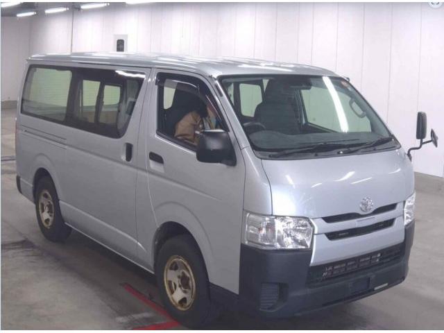 Ref:AUX-24506548 TOYOTA HIACE VAN 2018 1 2018 Toyota Hiace Van silver diesel used car Japan export
