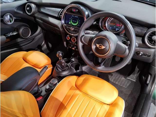 Ref:AUX-24519035 MINI MINI 2015 12 Ref:AUX-24519035 MINI MINI 2015 - Image 12