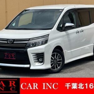 2016 Toyota Voxy pearl gasoline used car Japan export