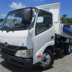 2012 Hino Dutro white diesel used car Japan export